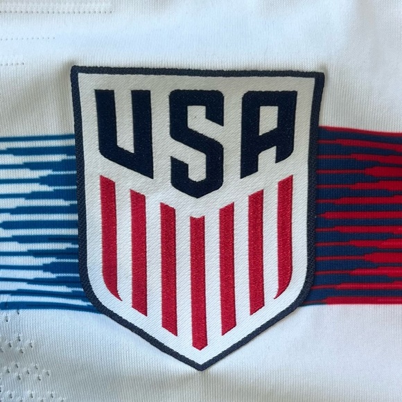 USA Olympic 2018-19 Women’s Nike Soccer Jersey - Picture 2 of 13